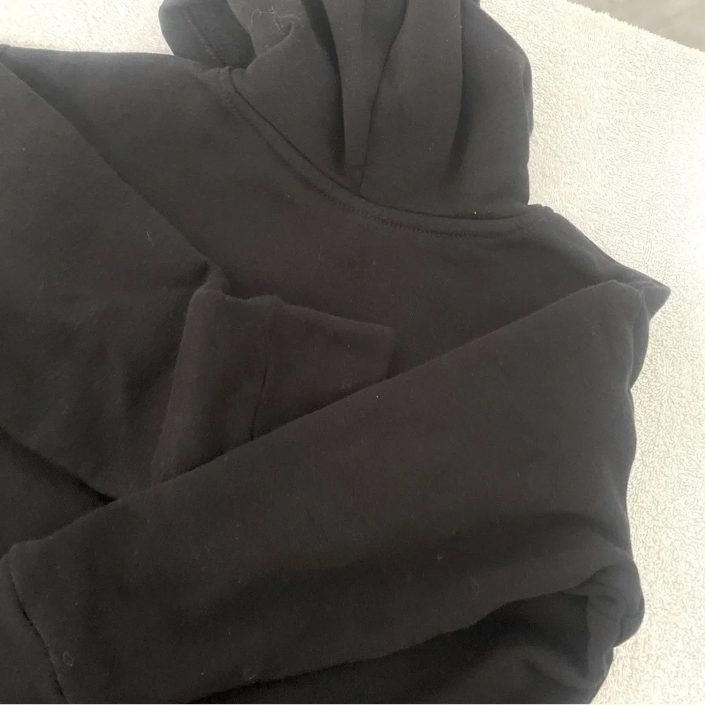 Old Navy Kids Pullover Hoodie and Joggers with Pockets and Drawstring Black S6/7